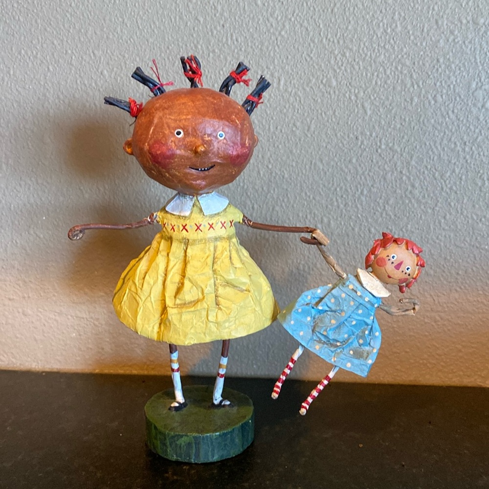 Lori Mitchell figure